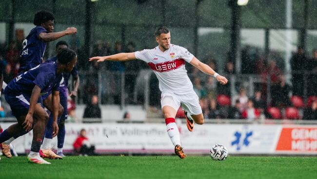 Kèo hot hôm nay: Eintr. Braunschweig vs VfB Stuttgart – 01h45 ngày 27/08 2 Màn so tài hấp dẫn Eintr. Braunschweig vs VfB Stuttgart